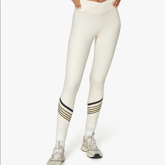 WeWoreWhat Pants - NWOT WeWoreWhat SPLICE BANDANA STRIPES LEGGINGS